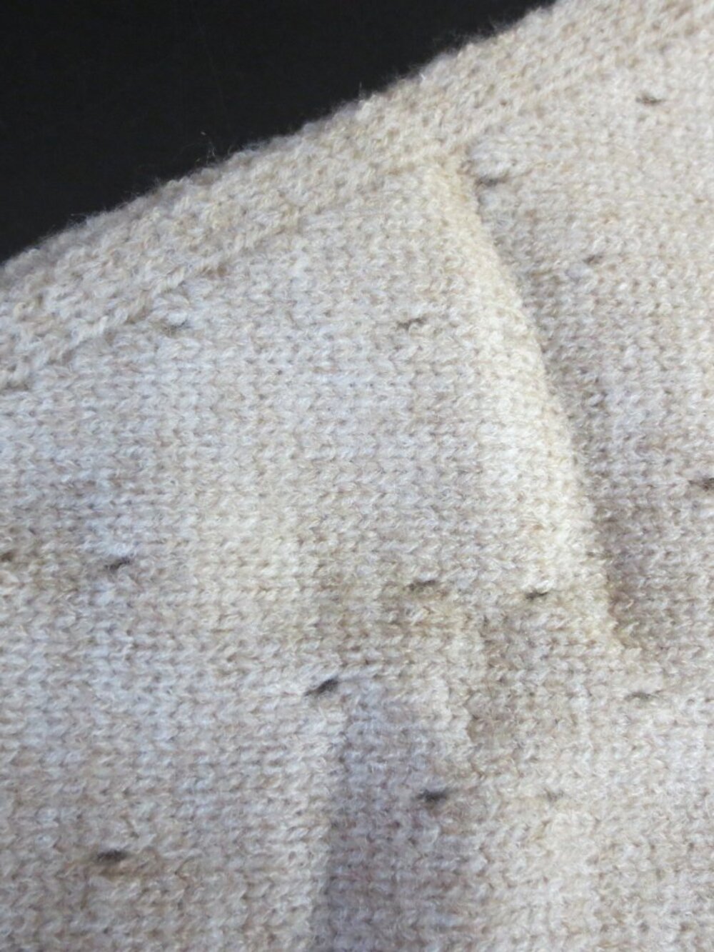 FREE PEOPLE WOMEN'S ESSENTIAL TRIANGLE SCARF - OSFA - TAUPE - Picture 4 of 4